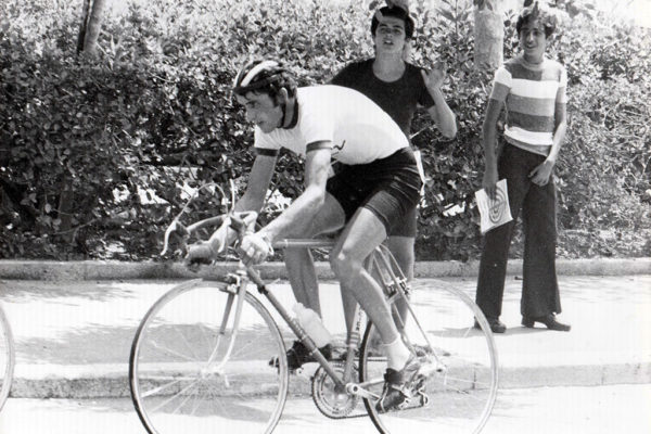Stelios Vaskos during the Balkans Championship in Rhodes, 1975.